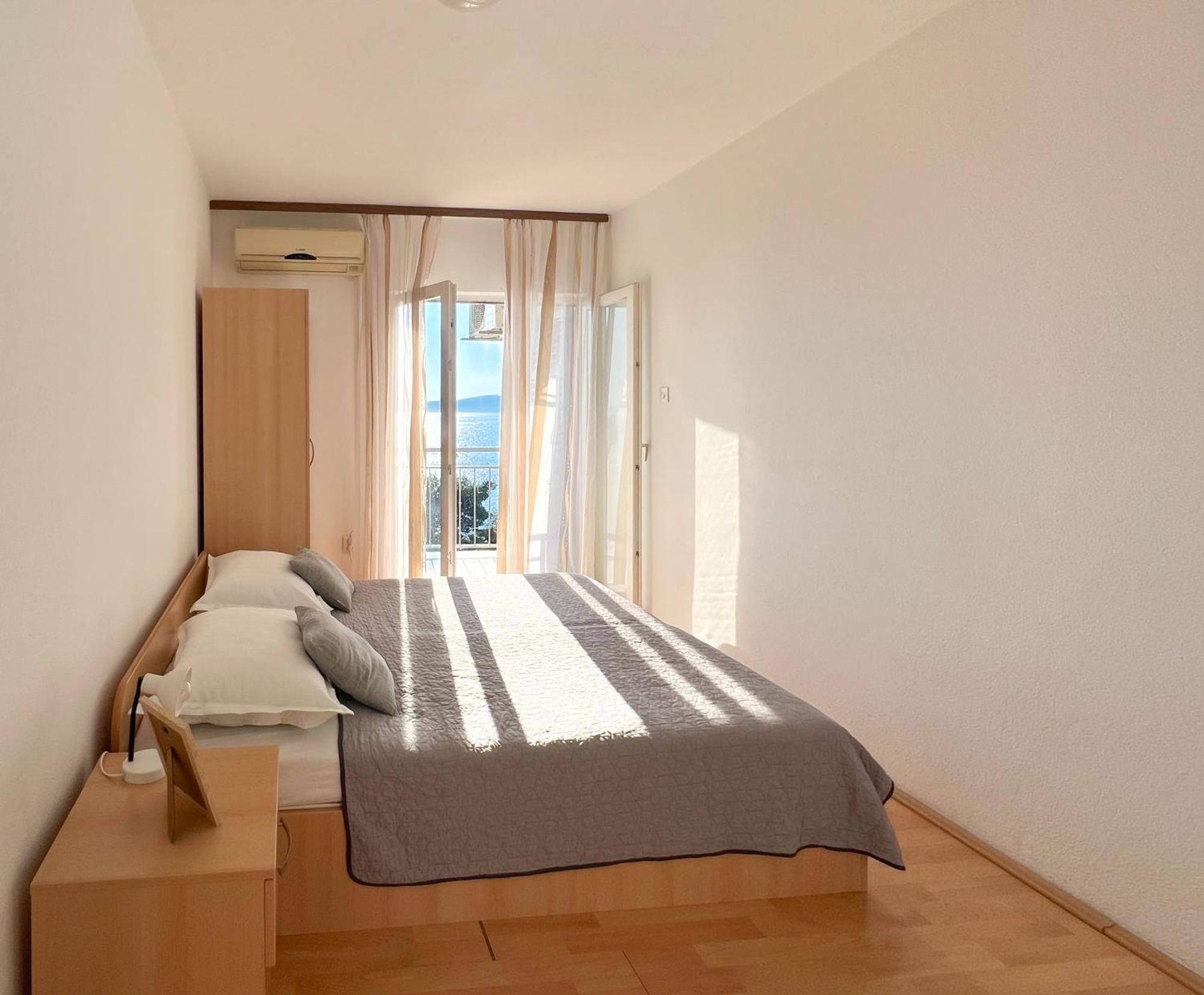 Seaside Apartments And Rooms 巴什卡沃达 外观 照片