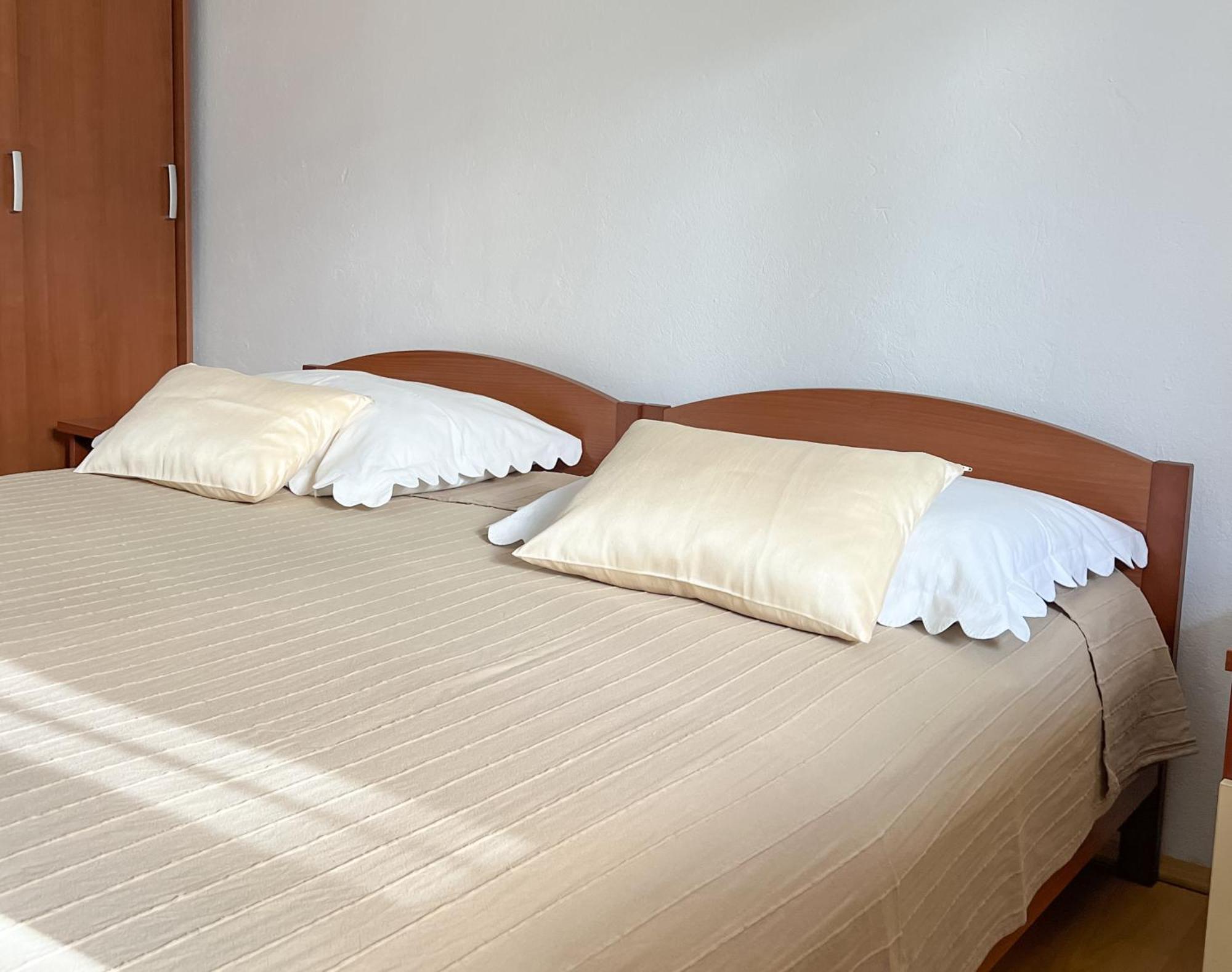 Seaside Apartments And Rooms 巴什卡沃达 外观 照片