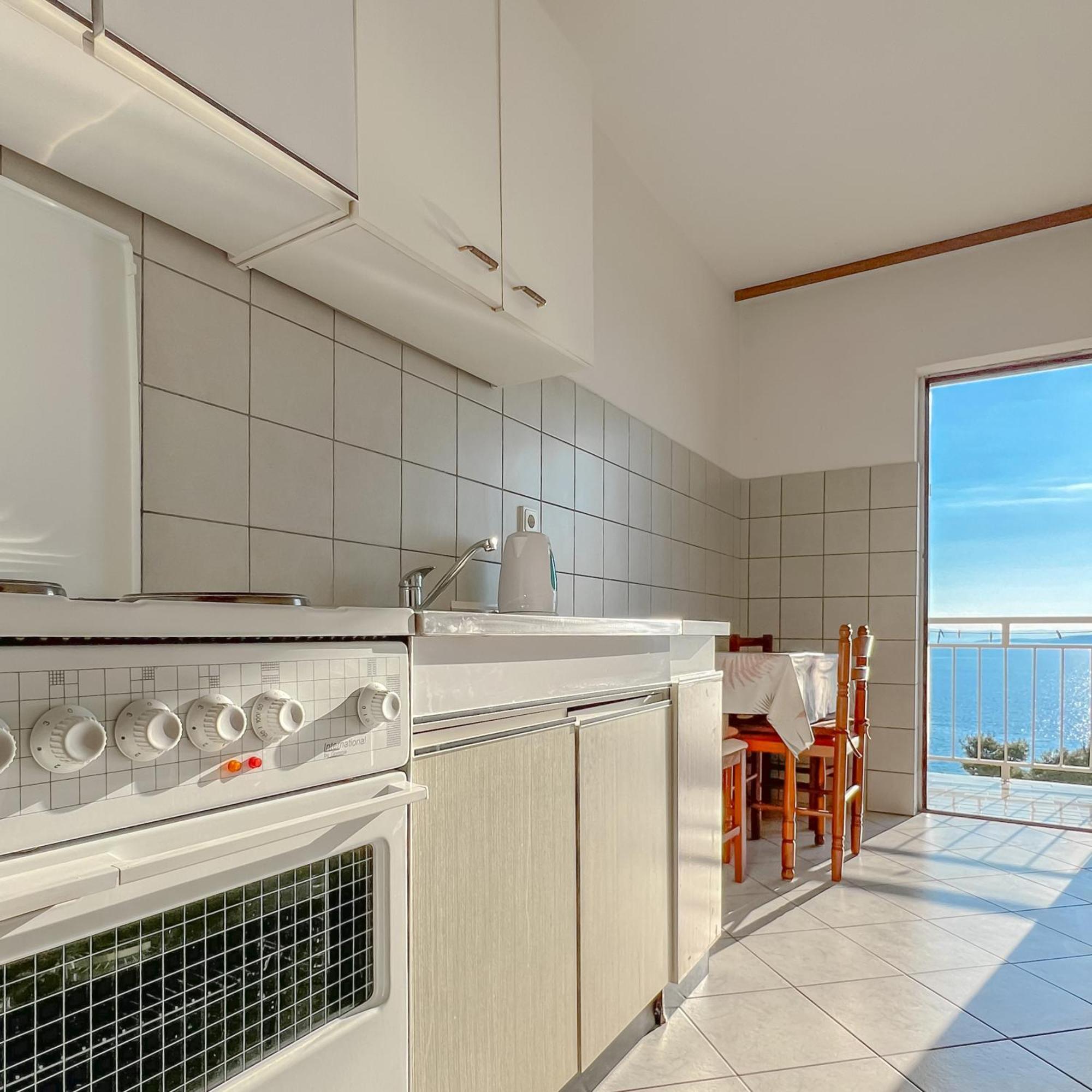 Seaside Apartments And Rooms 巴什卡沃达 外观 照片